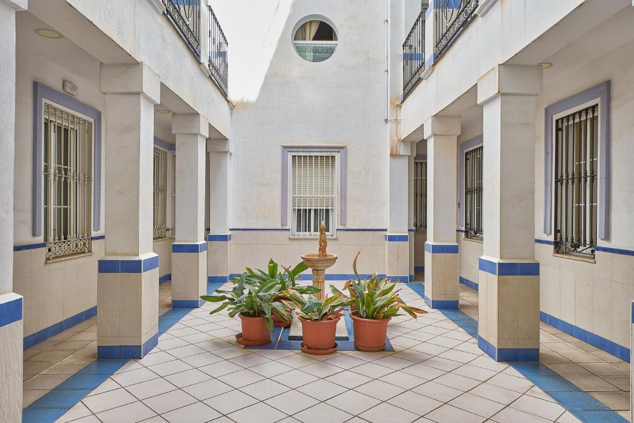 Patio Andaluz - City Center Малага Екстер'єр фото